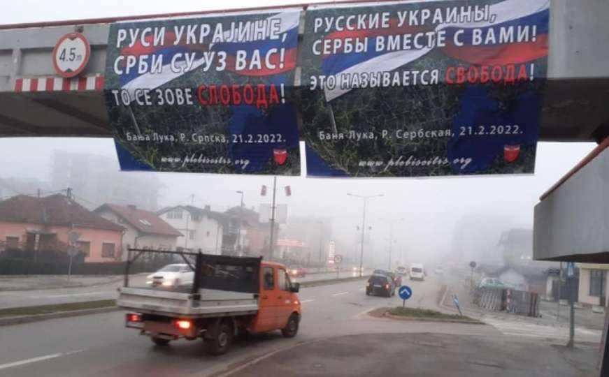 U BiH osvanuli transparenti: "Rusi Ukrajine – Srbi su uz vas"
